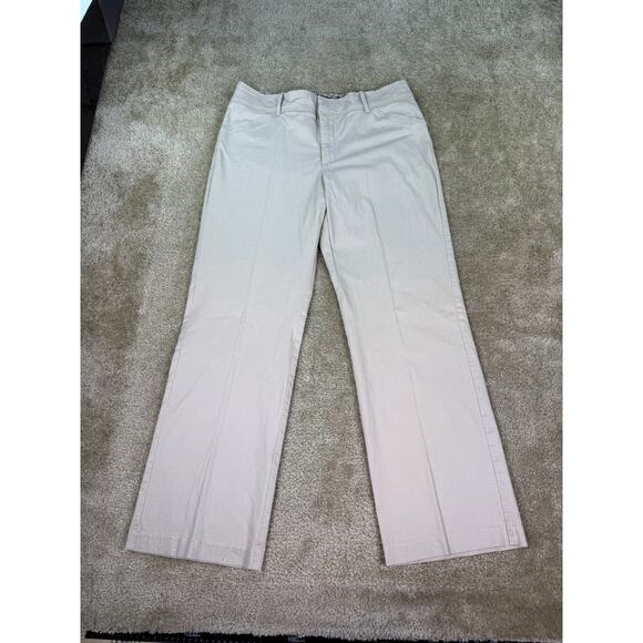 Lee Denim - Lee Natural Straight Leg Just Below The Waist sz 14M Mid Rise Beige B504